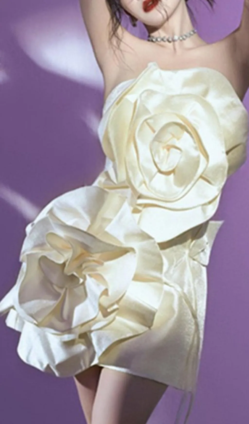 BEIGE FLOWER STRAPLESS BIND MINI DRESS Gloria Lanvin
