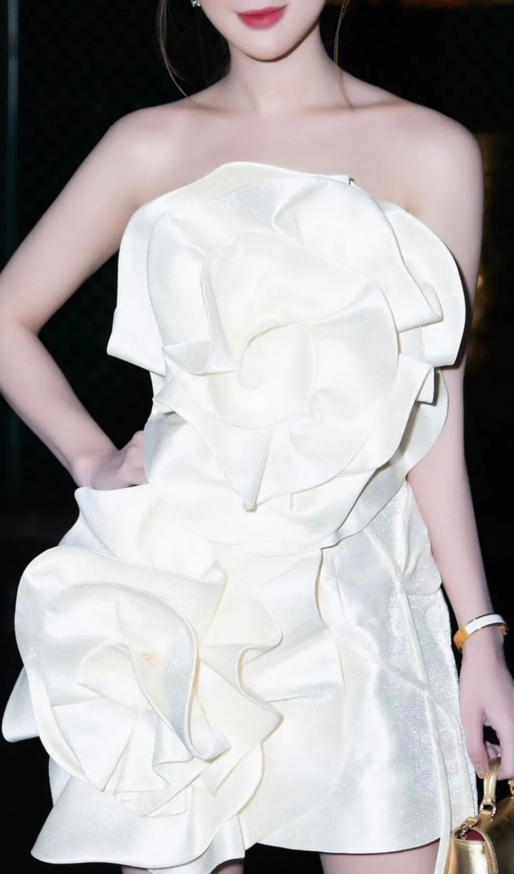 BEIGE FLOWER STRAPLESS BIND MINI DRESS Gloria Lanvin