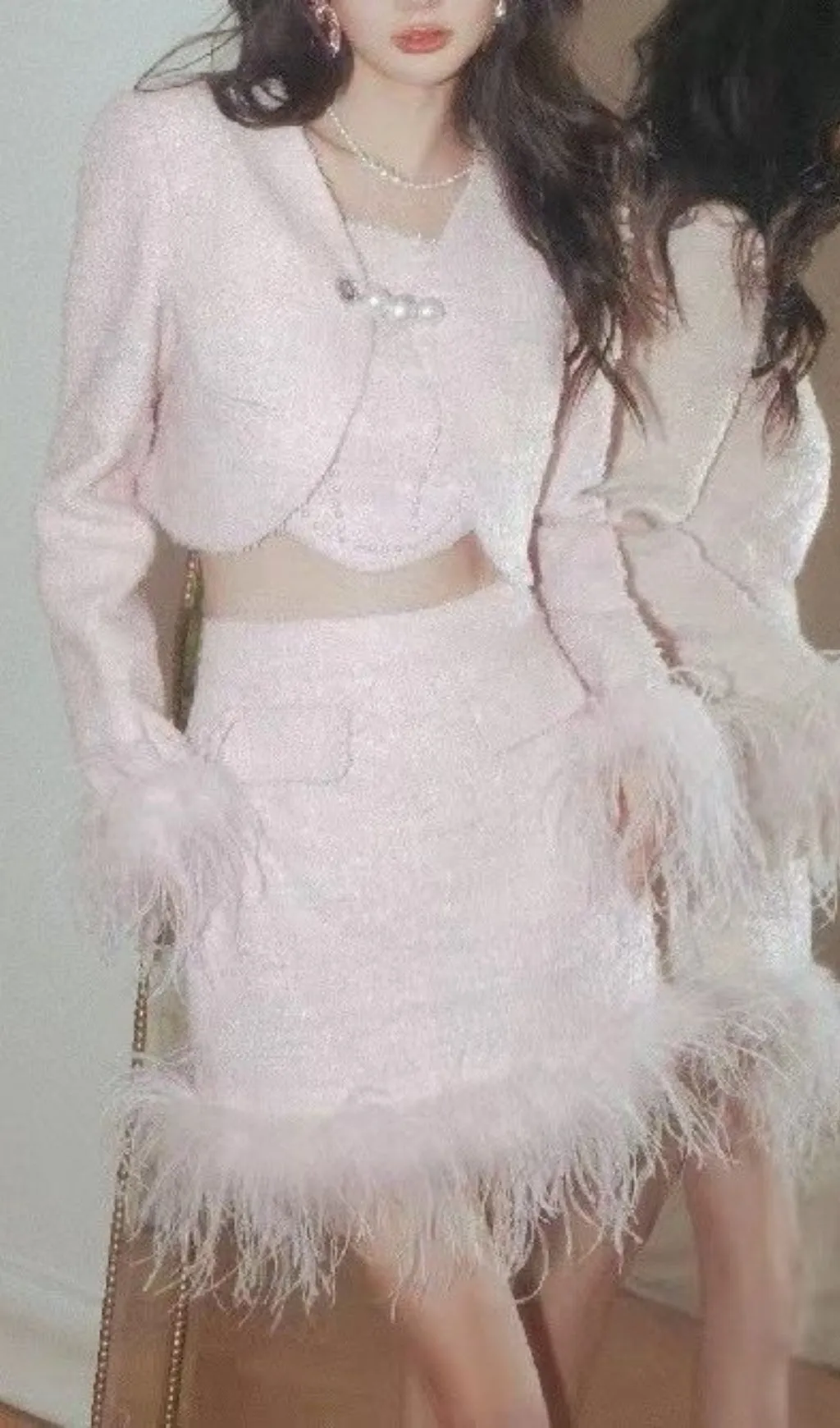 PINK SIREN CALL FEATHER TWEED SET Gloria Lanvin