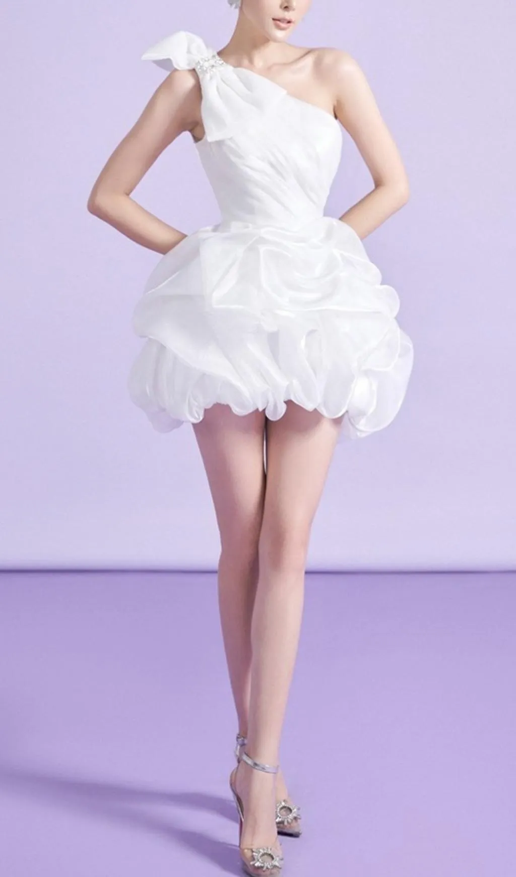 WHITE ONE SHOULDER BOWKNOT MINI DRESS Gloria Lanvin